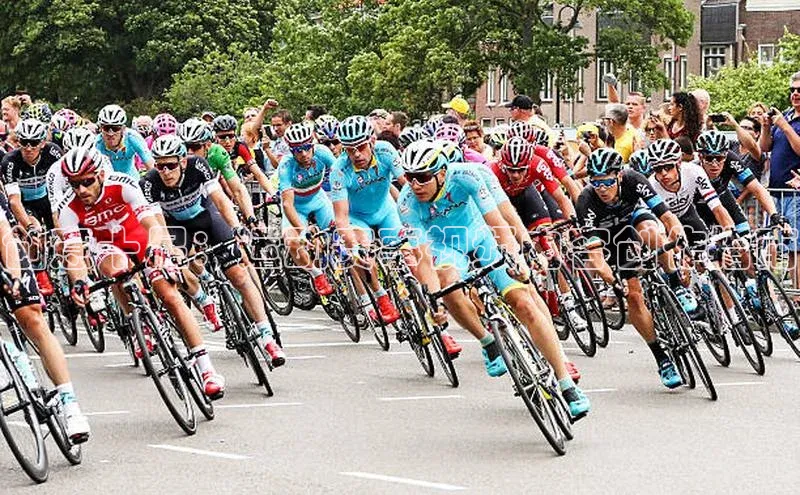 熊猫体育在线直播app百度 H5创意十足：运动赛事视频内容创作指南